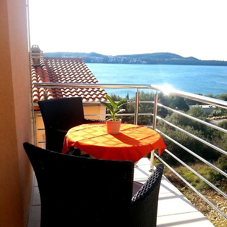 Apartment Jurcevic Trogir Buitenkant foto
